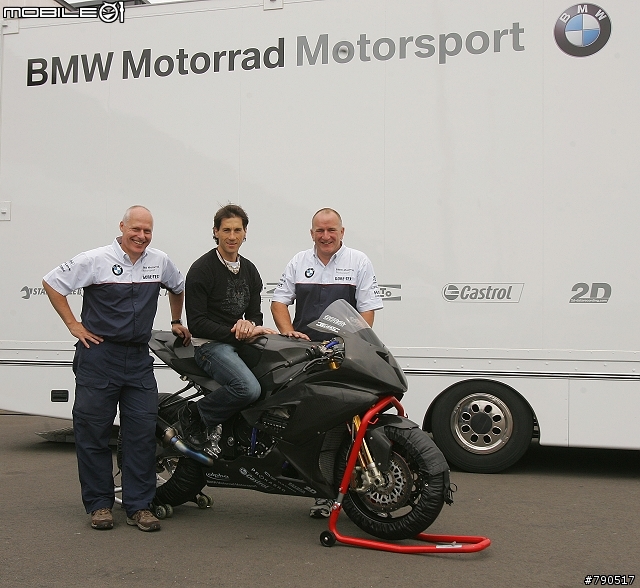 THE RACE IS ON–BMW S1000RR下線量產