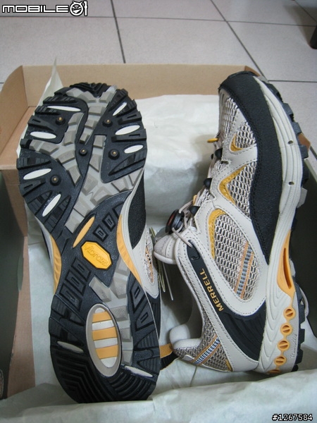 【開箱】Merrell OVERDRIVE II 越野跑鞋 ~ 終於到手 !!!上傳圖片完成