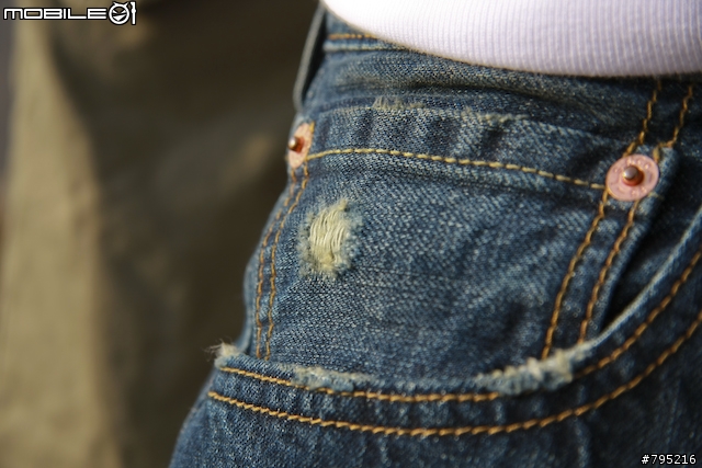 Levi’s 501 & 連帽長袖大衣試穿分享