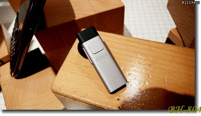 【勸敗】不凡品味,非凡質感- 簡單俐落的NOKIA BH804