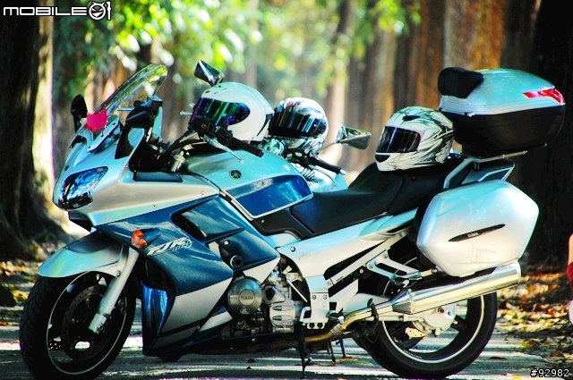 <分享>YAMAHA FJR1300+COOCASE S48行李箱