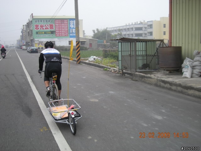 分享-大甲 參觀斜躺車組裝工廠