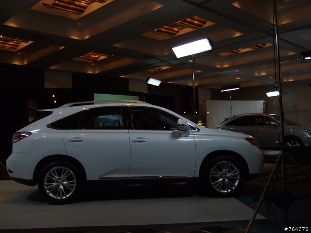 Remote Touch的操作心得與2010 Lexus RX450h/RX350(圖多)