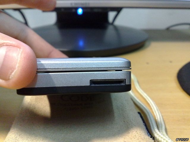 晚了3年的EF81 開箱文----BENQ當年的遺憾