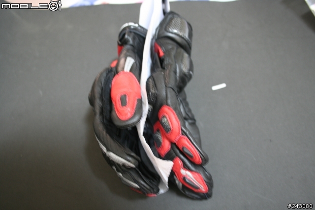 「開箱」RS TAICHI RST-369