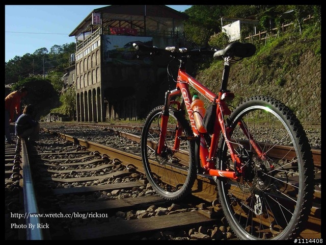 浪漫平溪單車遊