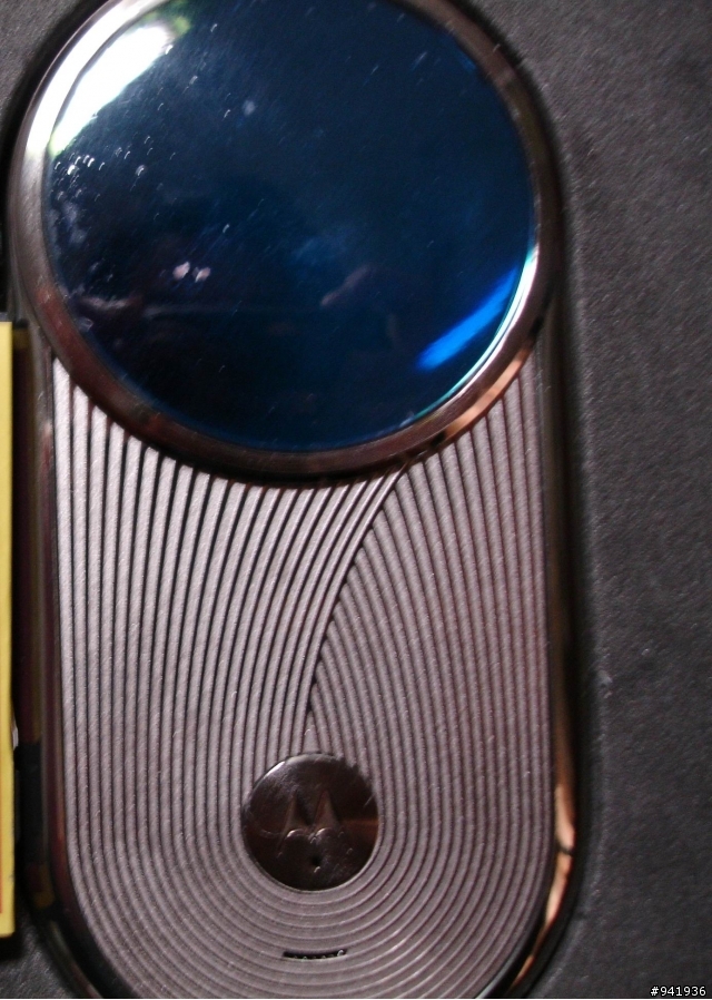 山寨開箱 MOTO AU(V)RA 和 NOKIA N96 高仿1:1 更新