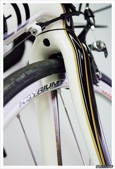 我的Specialized S-Works Tarmac SL2 開箱+分享 加映 S-Works M5 TWINS