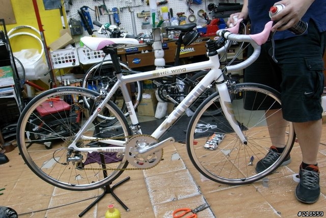女王的小翅膀~Cinelli Little Wing 650C開箱+不專業組車文