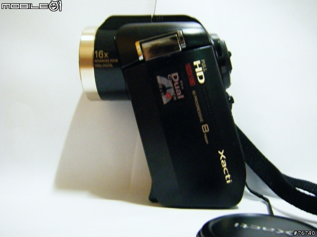 SANYO HD2000 錄影&照相一手抓!! 之 簡單開箱分享~