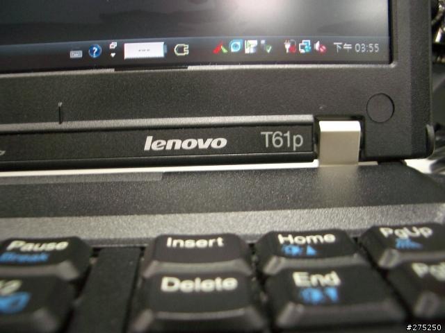 第一次的開箱文,不朽的巨作...絕版4:3 SXGA+ Lenovo T61p