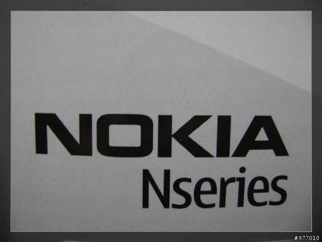 五百萬中的經典~Nokia N82黑魂回顧開箱文