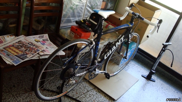 價值近八萬元的G牌公路車, 處女航摔了兩次, 還剩多少價值…