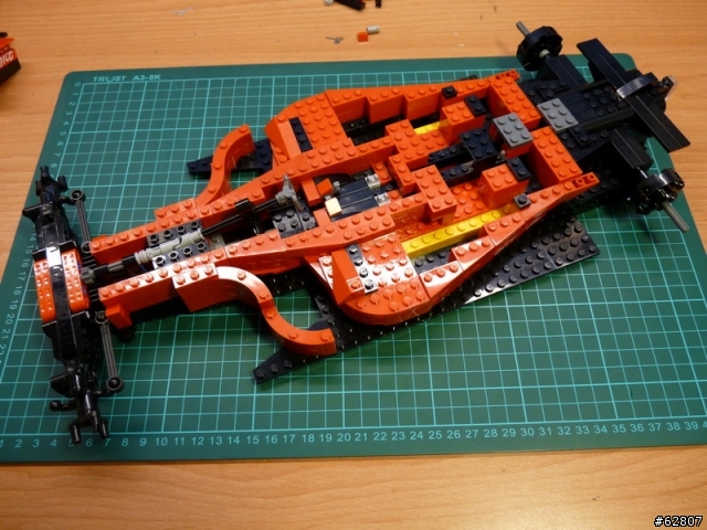 奔騰的駿馬-1:9 Ferrari F1 (開箱文-多圖)