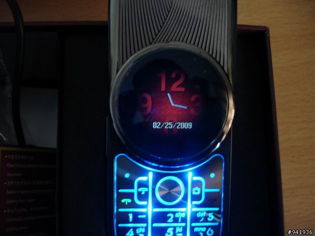 山寨開箱 MOTO AU(V)RA 和 NOKIA N96 高仿1:1 更新