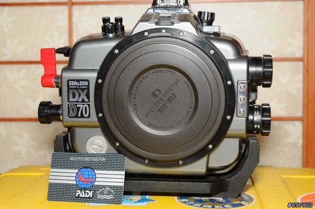 補 2006 另類開箱文 D200 & SB800 防水盒 大解剖