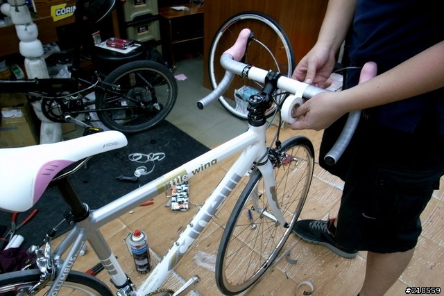 女王的小翅膀~Cinelli Little Wing 650C開箱+不專業組車文