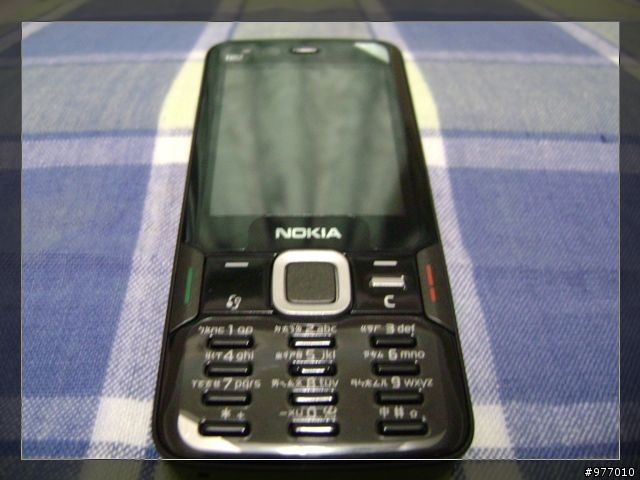 五百萬中的經典~Nokia N82黑魂回顧開箱文