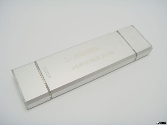 雙重介面。效率加倍---RIDATA eSATA SSD