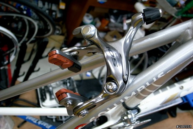 女王的小翅膀~Cinelli Little Wing 650C開箱+不專業組車文