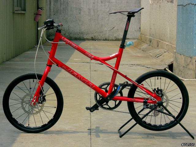JAVA Limited Mini 六速火紅小跑車