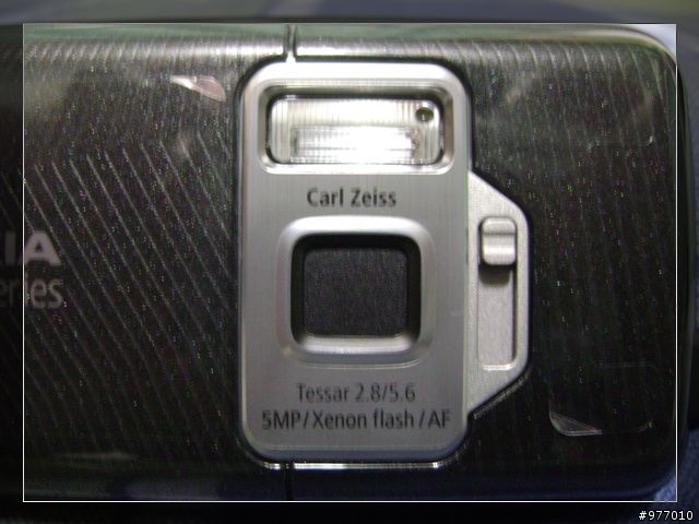 五百萬中的經典~Nokia N82黑魂回顧開箱文