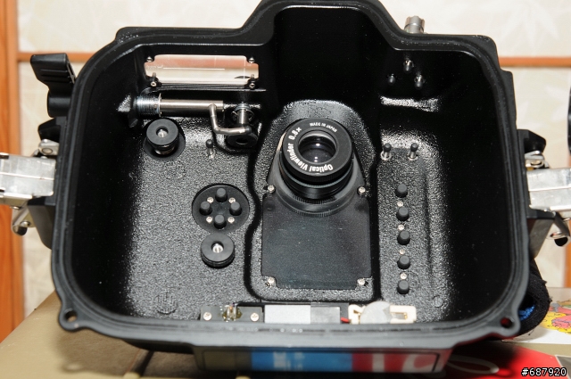 補 2006 另類開箱文 D200 & SB800 防水盒 大解剖