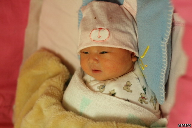 *~小baby開箱文~*(滿週歲照片更新在首頁)