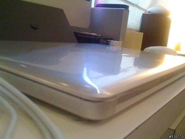 第一次發文!!NEW Macbook Pro 17"開箱