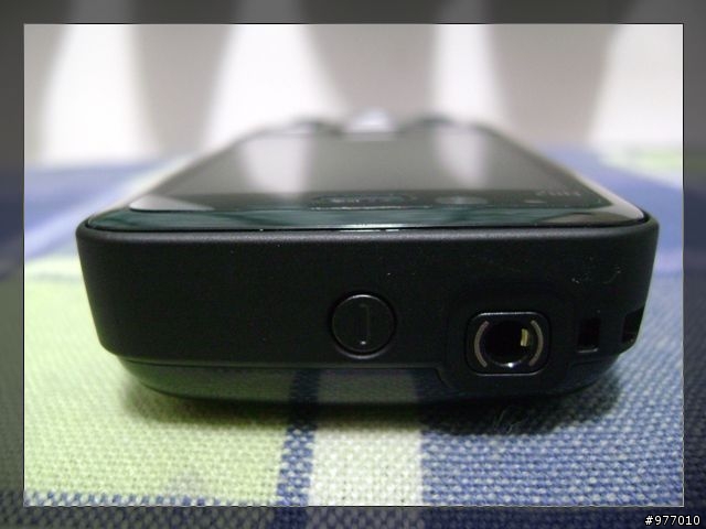 五百萬中的經典~Nokia N82黑魂回顧開箱文