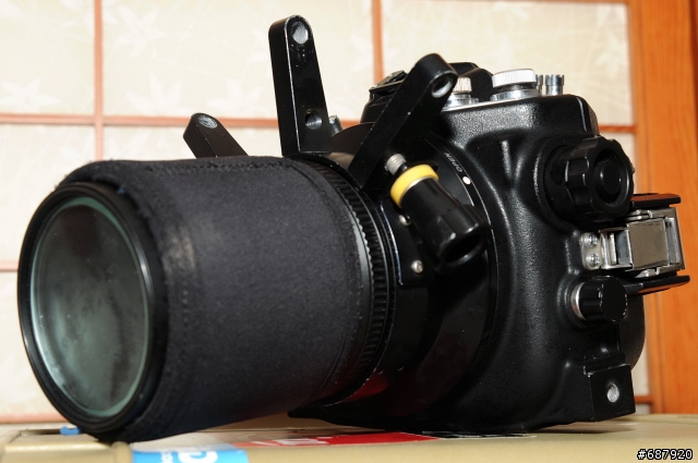 補 2006 另類開箱文 D200 & SB800 防水盒 大解剖