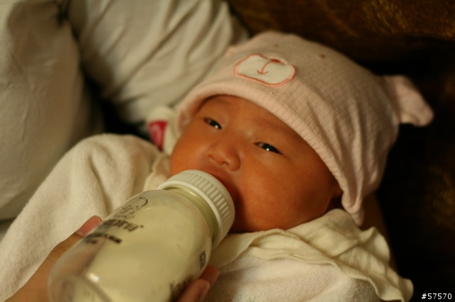 *~小baby開箱文~*(滿週歲照片更新在首頁)