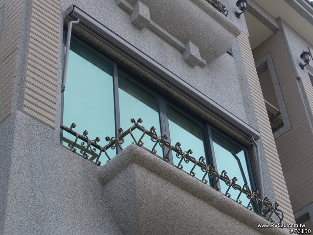 室外專用多角度伸縮遮陽簾安裝記錄