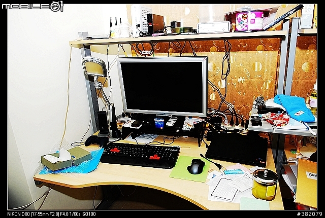 生日禮物不專業開箱照LCD Dell 2709W(圖多)
