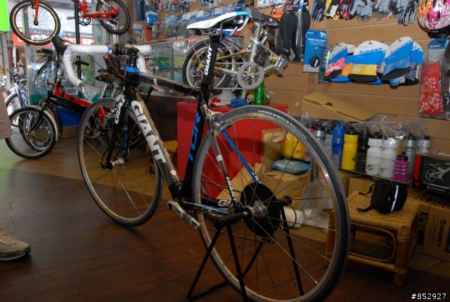 <圖多> GIANT TCR ADVANCED 2 開箱文再一發~