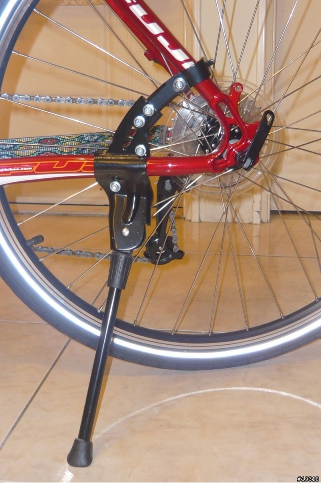 2009 Fuji Nevada 1.0 怎麼裝貨架?