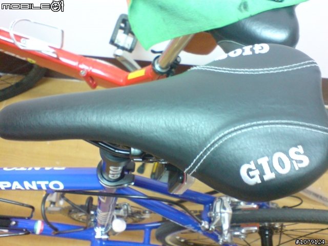黃小翔的第三部小輪徑 GIOS PANTO (內有不清楚的手機照片)