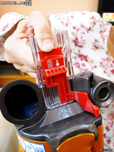 Dyson DC24 開箱文