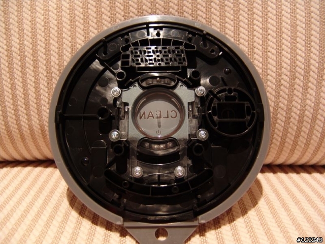 iRobot Roomba 570 分解與組合(圖多)