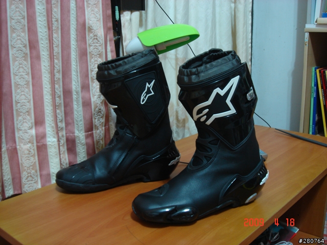 『開箱文』ALPINESTARS-SUPERTECH 車靴
