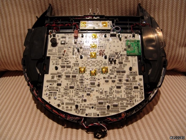 iRobot Roomba 570 分解與組合(圖多)