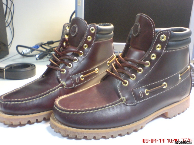 {開箱}Timberland 【 34561 】 Authentics 7-Eye Chukka Burgundy 雷根鞋
