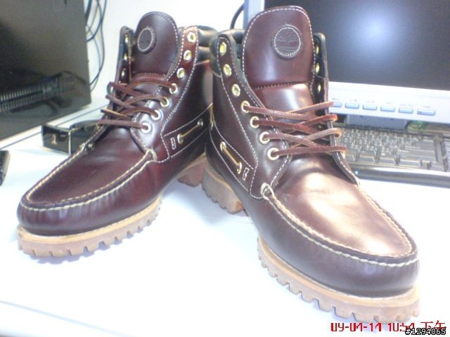 {開箱}Timberland 【 34561 】 Authentics 7-Eye Chukka Burgundy 雷根鞋