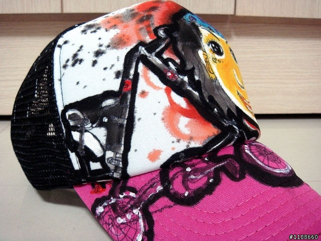 另類開箱文-自分の友達~超誠意生日禮-Jerry's hand made cap