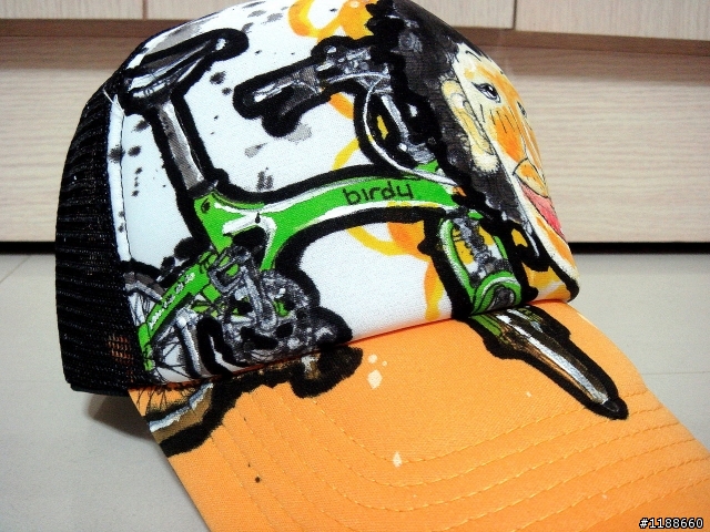 另類開箱文-自分の友達~超誠意生日禮-Jerry's hand made cap
