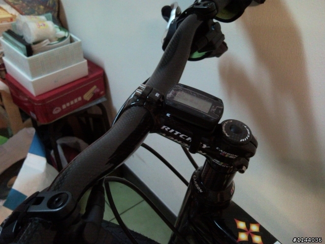 登山車之零件大亂鬥-CINALINI 12K CARBON VS FULCRUM 輪組...RITCHEY 低調小黑組車記...
