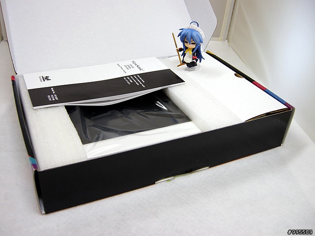 我怒了之沒抽到自己買~ViewSonic DPX804WH 8吋數位相框分享