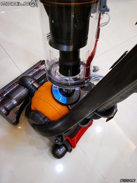 Dyson DC24 開箱文