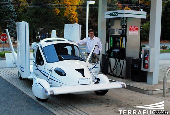 TERRAFUGIA Transition空陸兩用車