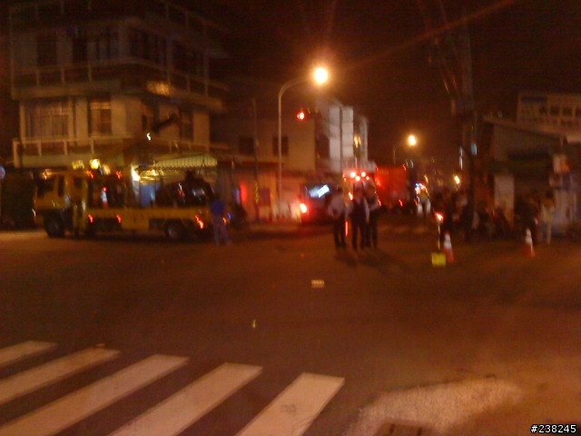 喝酒千萬別開車~要不死你自己就好~別害別人~